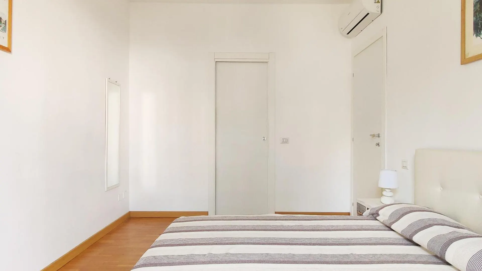 Modern Flat - Via Crimea Apartment Milan Italy